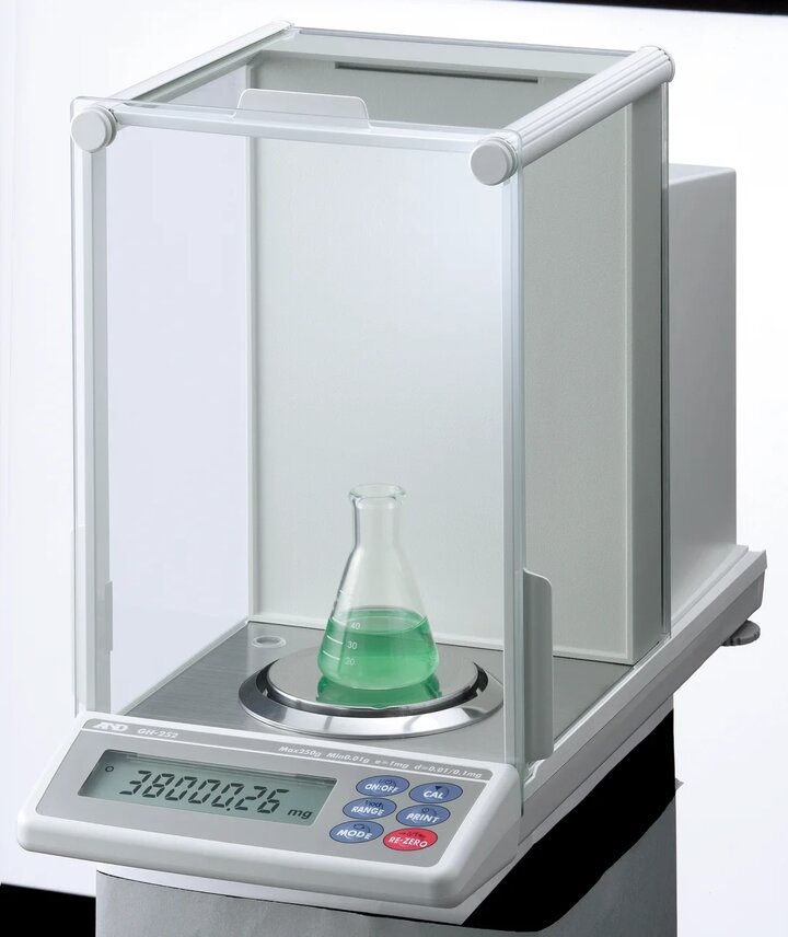 Весы аналитические GH-252